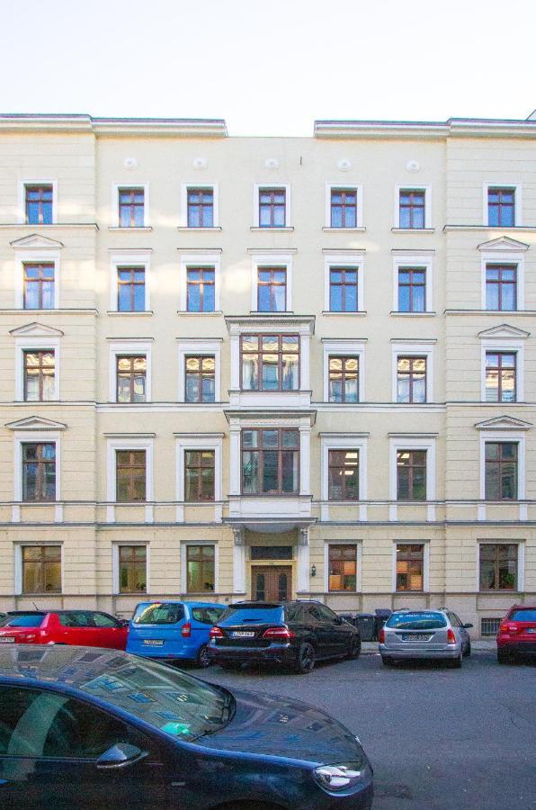 شقة Charming Domicile Leipzig City Center المظهر الخارجي الصورة